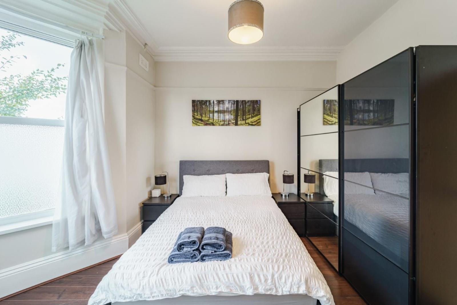 Serene In Moseley Apartment Birmingham