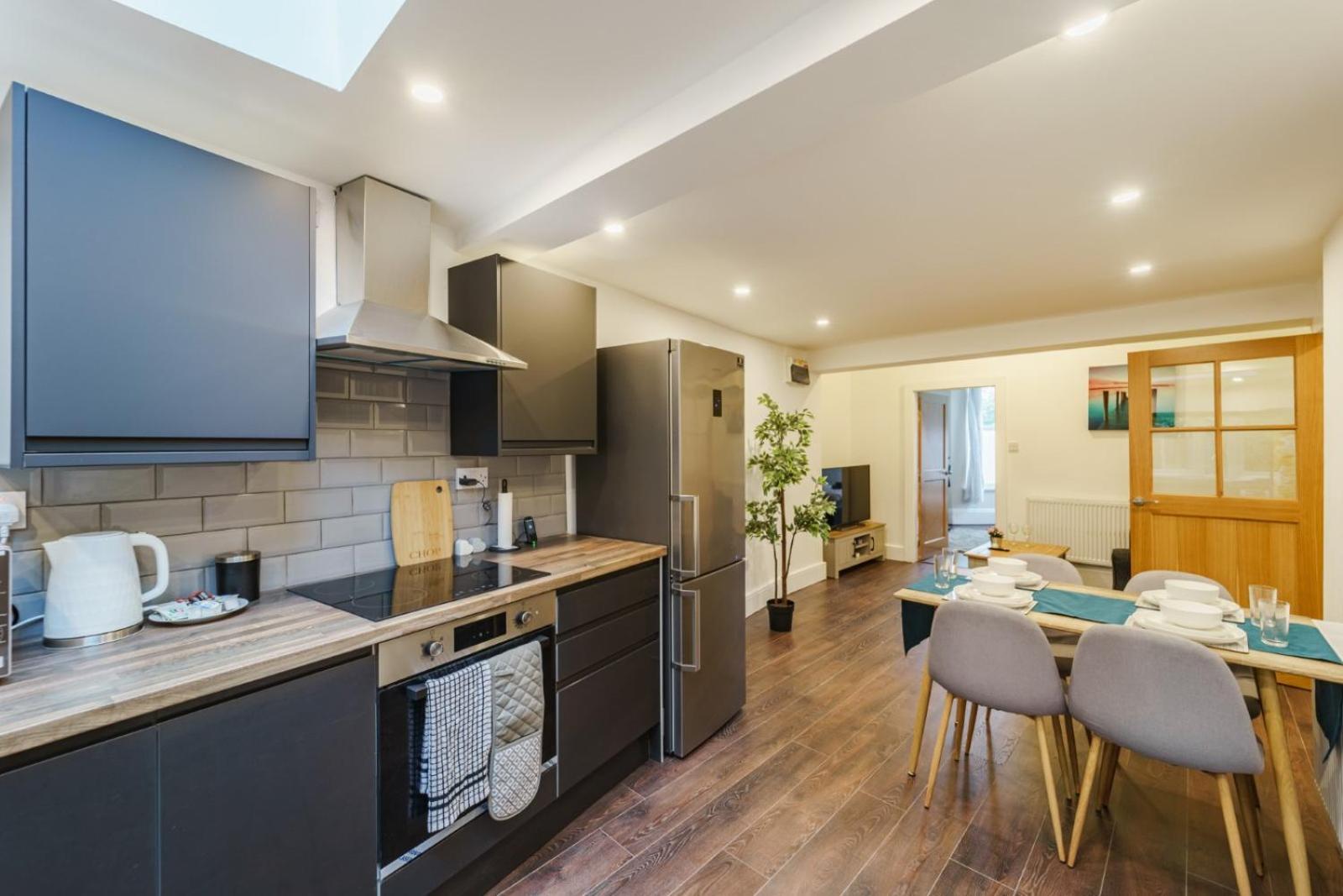 Apartment Serene In Moseley Birmingham