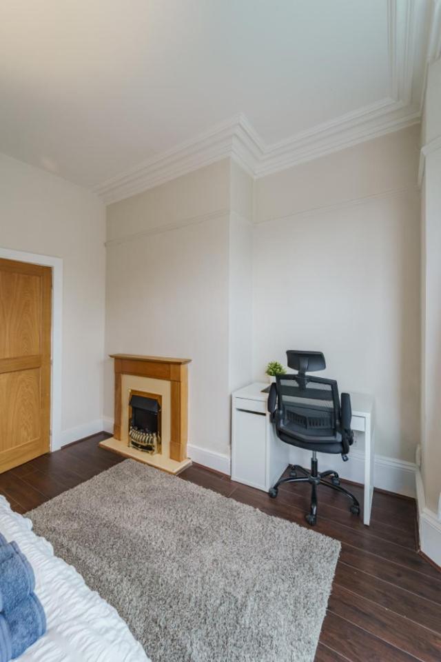 Serene In Moseley Apartment *